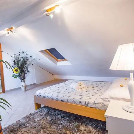 Tino- Two Bedroom With Terrace And Sea View A2