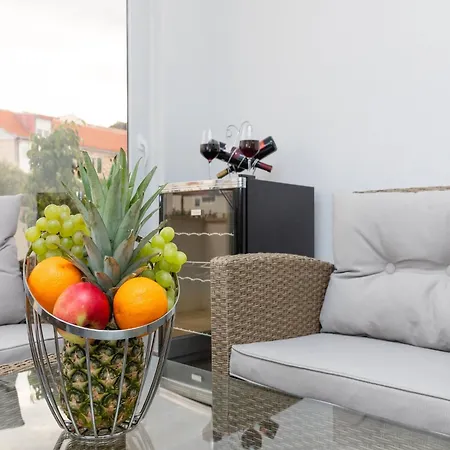 Tino- Two Bedroom With Terrace And Sea View A2