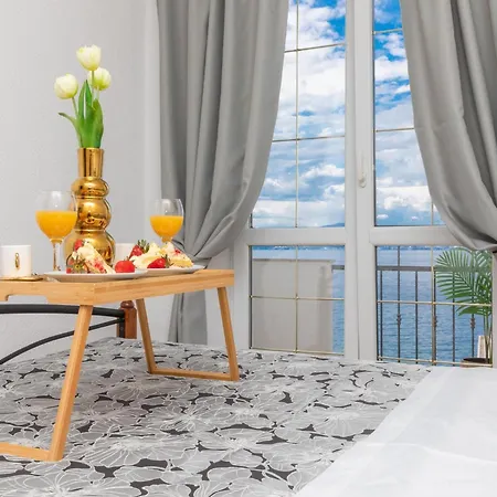 Tino- Two Bedroom With Terrace And Sea View A2 Apartamento *