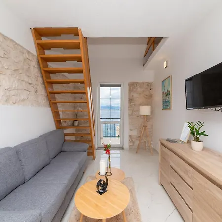 Tino- Two Bedroom With Terrace And Sea View A2 Sutivan